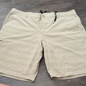 O'Neill Beige Crossover size 40 Shorts